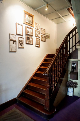 Others 4, Baan Phraya Suren, Muang Lampang