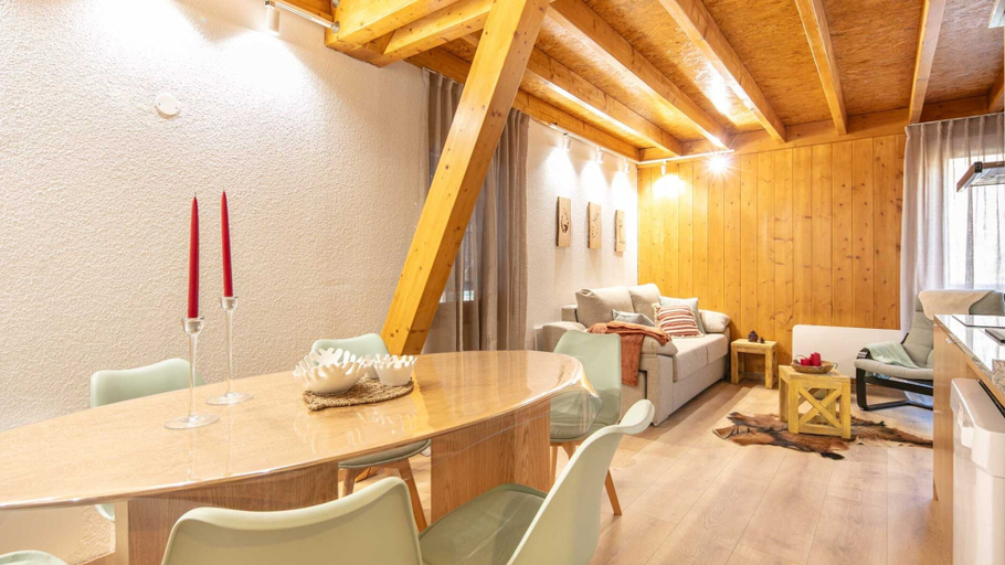 Living room 5, Apartment for 6 in Modane, Savoie