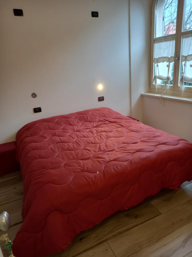 Others 5, Ca' antica B&B, Trento