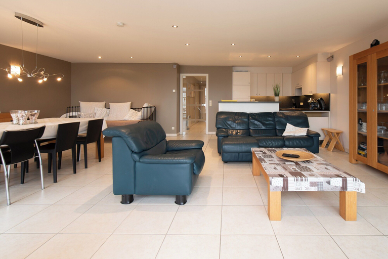 Living area 2, Apartment in Middelkerke With Stunning Views, West-Vlaanderen