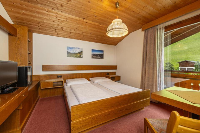 Bedroom 2, Hotel Vista Carnica, Lienz