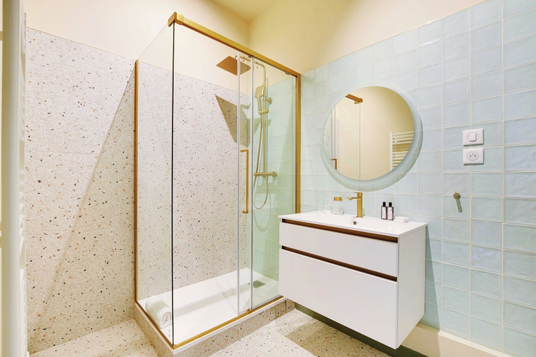 Bathroom 4, Cozy flat 1 BDR / 2P - Marais district, Paris