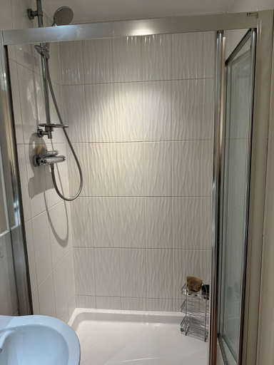 Bathroom 3, Spacious 1Bd Orpington Flat, 20 Min To Central Ldn, London