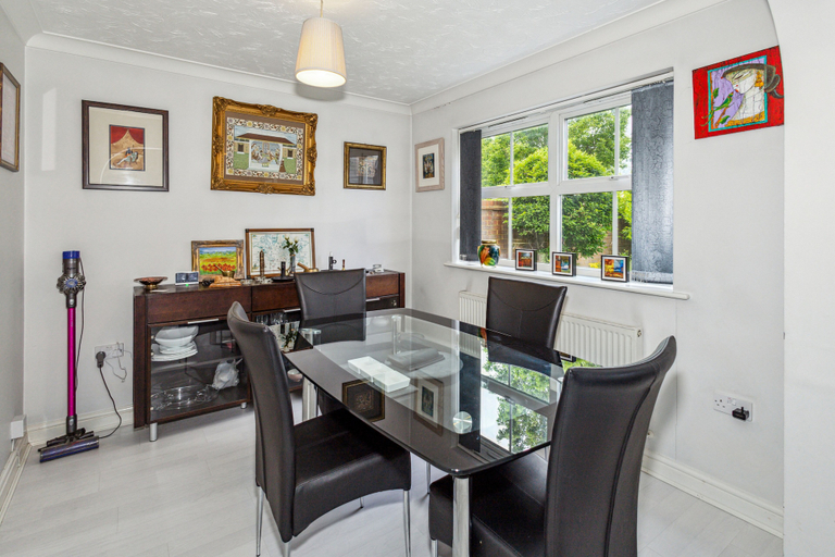 Dining room 5, Urban Oasis - Modern 2B/2B Retreat Near Nature, Essex