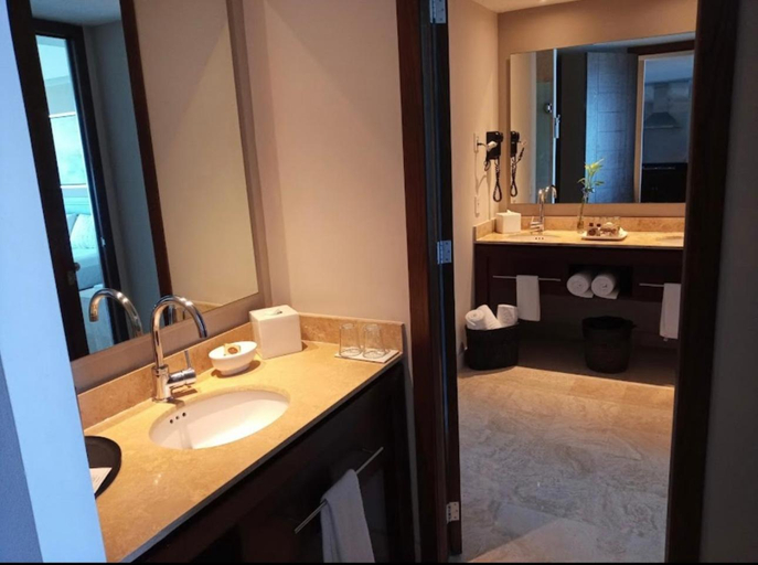 Bathroom, Marina Nuevo Vallarta, Puerto Vallarta