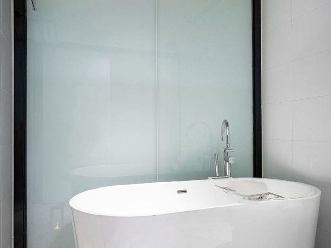 Bathroom, City Inn (Shenzhen Creation Park), Shenzhen