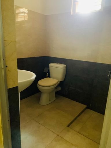 Bathroom 2, Four Seasons Villa, N. Palatha Central