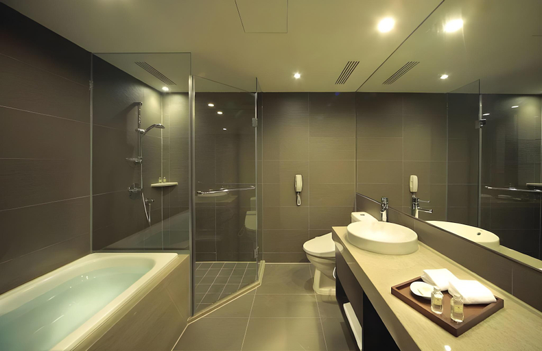 Bathroom 5, Sol Hotel, Hsinchu City