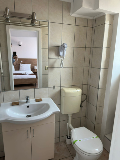 Bathroom 4, Hotel Apollo Central, Sibiu