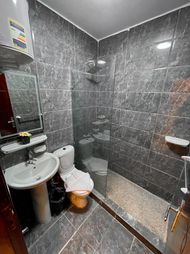 Bathroom 3, Basha Pyramids INN, Unorganized in Al Jizah