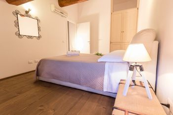 Others 5, Marconi Rooms Alloggio Segreto, Verona