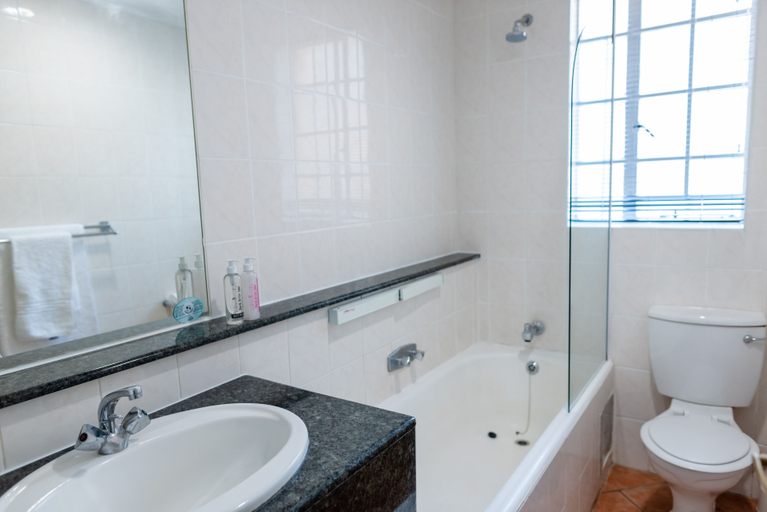 Bathroom 3, The Jack Rose, City of Johannesburg