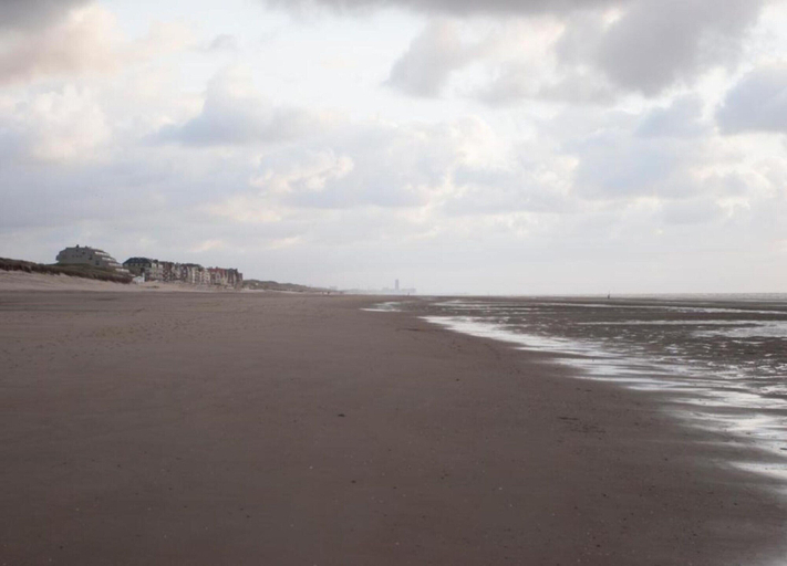 View from property 4, Seaview Apartment in De Haan for two, West-Vlaanderen