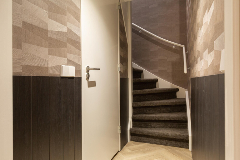 Reception 4, 3-bedroom duplex apartment in Den Haag, Den Haag