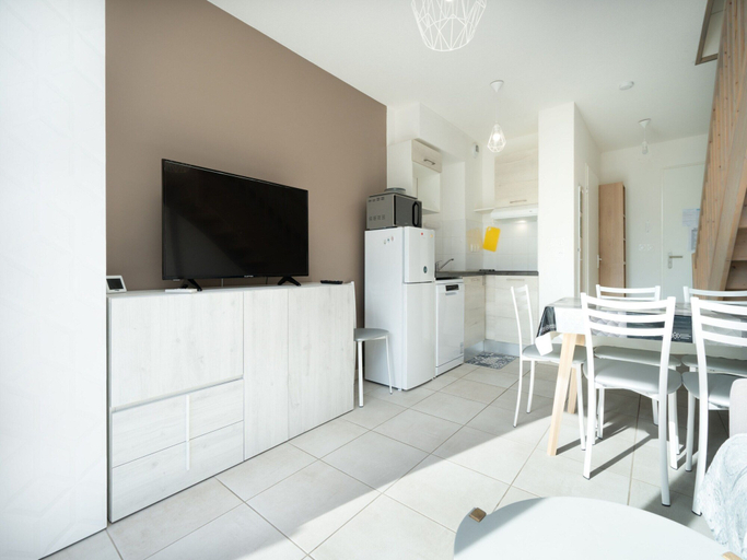 Private kitchen 3, Elegant Villa in Valras-plage, Hérault