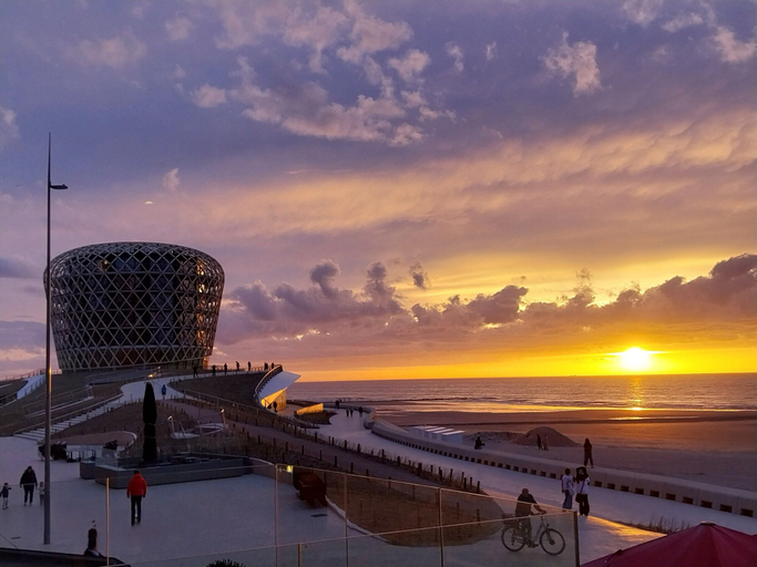 Others 1, Sleek Stay by the Sea, West-Vlaanderen
