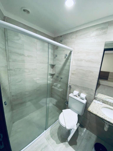 Bathroom 4, Hotel Guarumar, Guarujá