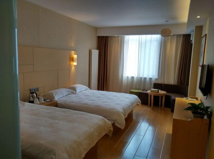 Bedroom, Thank Inn Plus Hotel Qingdao development Zone  Shangdong University of Science and Technology, Qingdao