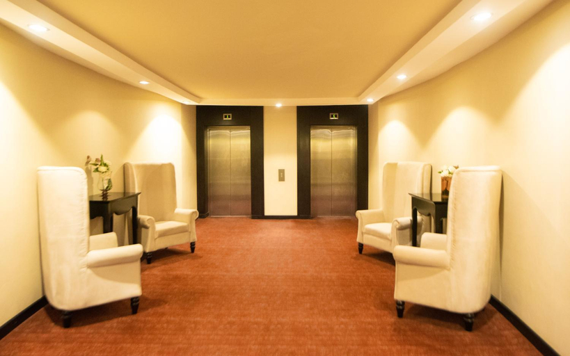 Public Area 3, Crossroads Hotel Blantyre, Blantyre City