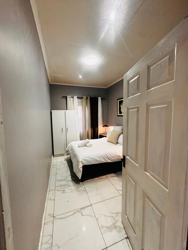 Bedroom 3, Mila Lodge 2, City of Cape Town