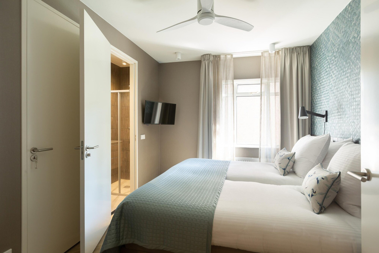 Room 5, 2-bedroom Apartment in Haugue, The Hague