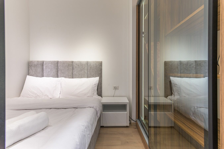 Bedroom 2, RedRock Faqra - Mountain Getaway Residences W Pool & Balconies, Kasrouane