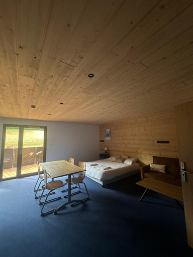 Others 2, Residence Le Sommet, Doubs