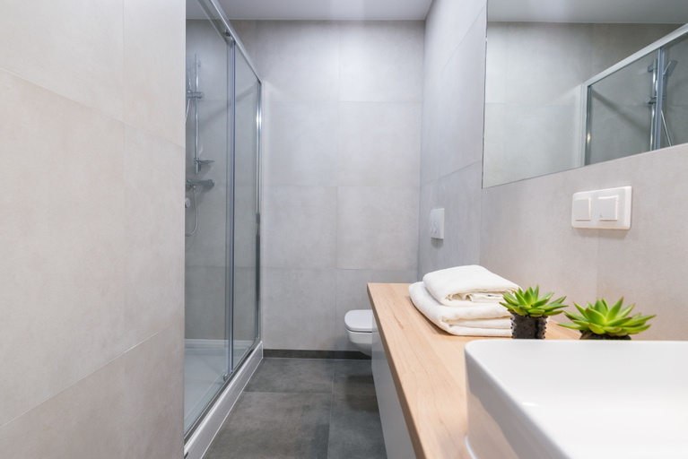 Bathroom, Q17 Apartments, Środa Śląska