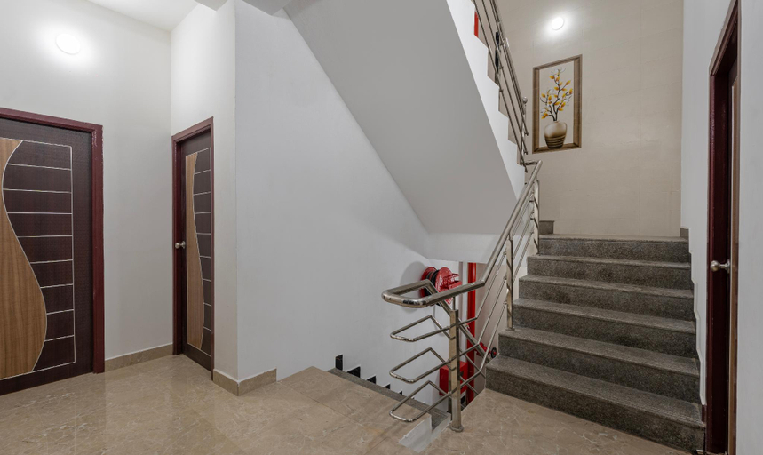 Public Area 3, Treebo Royal Plaza,700 Mts From Promenade Beach, Puducherry