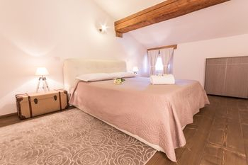 Others 2, Marconi Rooms Alloggio Segreto, Verona