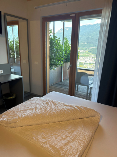 Bedroom 3, Agriturismo Margone, Trento