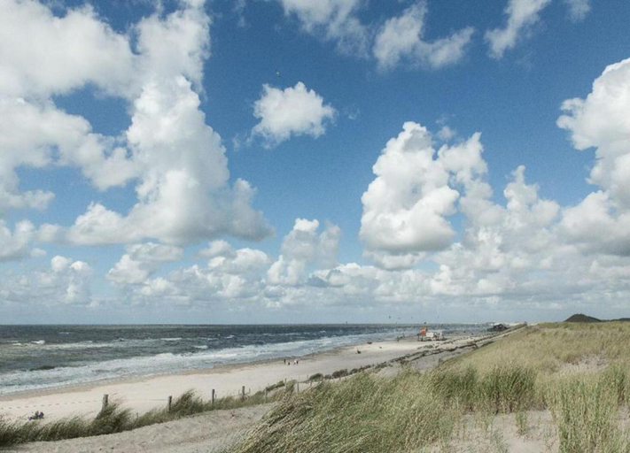 View from property 4, Charming Chalet in Sint Maartenszee, Zijpe