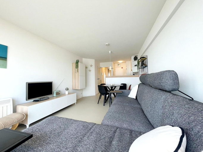 Living room 4, Apartment by Belgian Coast With Sea View, West-Vlaanderen