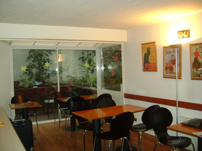 Food & Drinks 5, Chilhotel en Providencia, Santiago