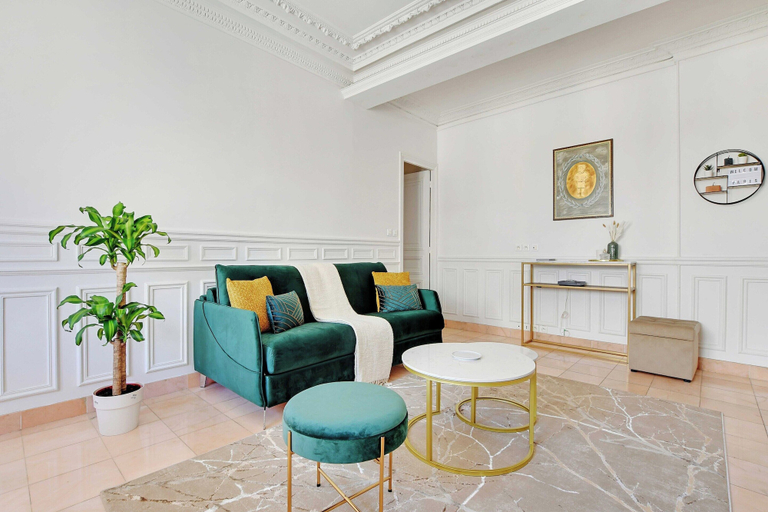 Living area 5, Modern Apartment - 2bd/4p - Louvre/marais, Paris
