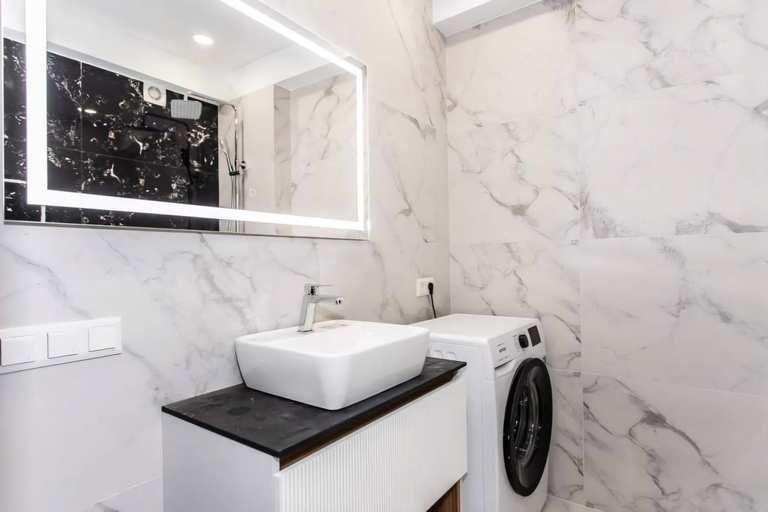 Bathroom, Airport TAXI & HOTEL APARTAMENTS, Chisinau