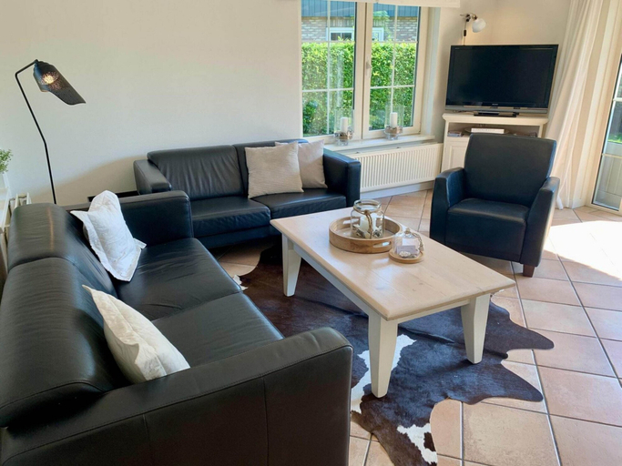 Living room, 6-person Holiday Home With Garden, Zijpe