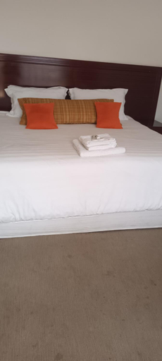 Others 4, Bontanantana Guest House, Gaborone