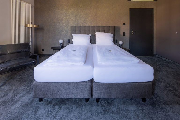 Bedroom 4, Hotel Villa Hirzel, Ostalbkreis