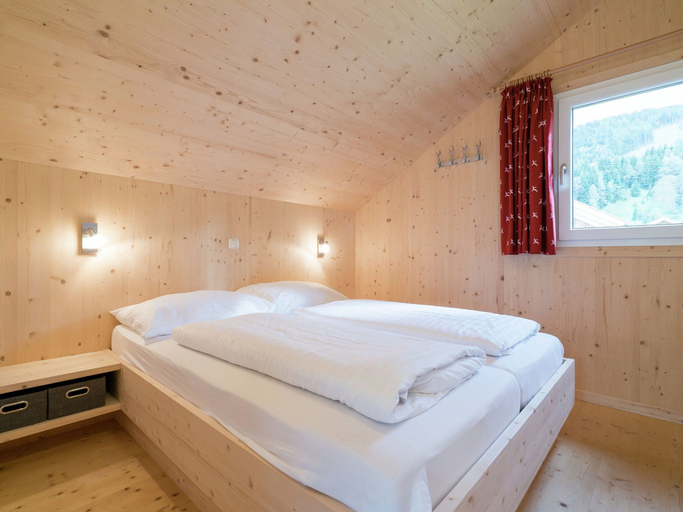 Bedroom 2, Chalet With E-charging Station, Murau