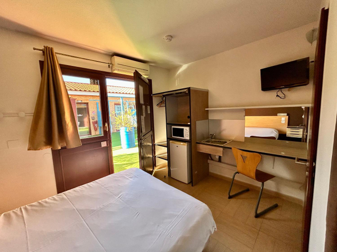 Bedroom 3, Hotel Acajou, Pyrénées-Orientales