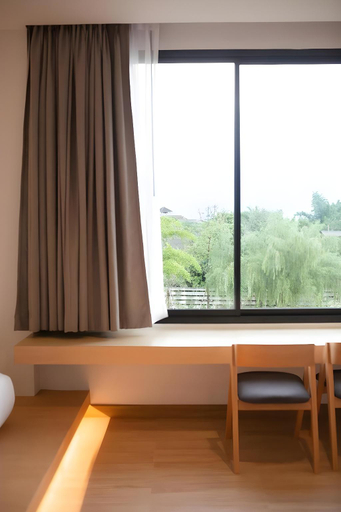 Others 4, Karpenter hotel, Muang Lampang