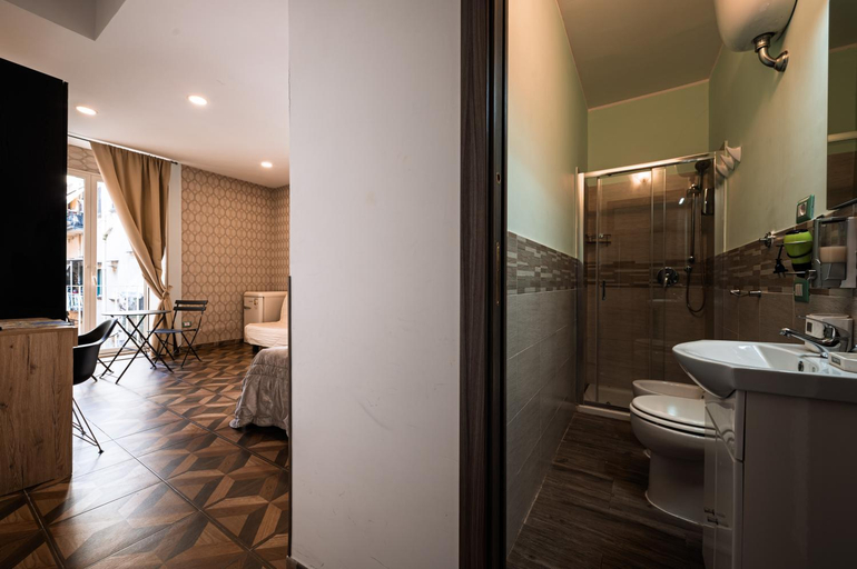 Bathroom 5, Vacanze Partenopee - San Liborio, Napoli