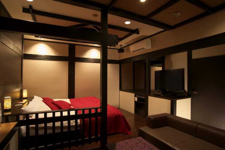 Others 2, Hotel Coco-Palm (Love Hotel), Tosu