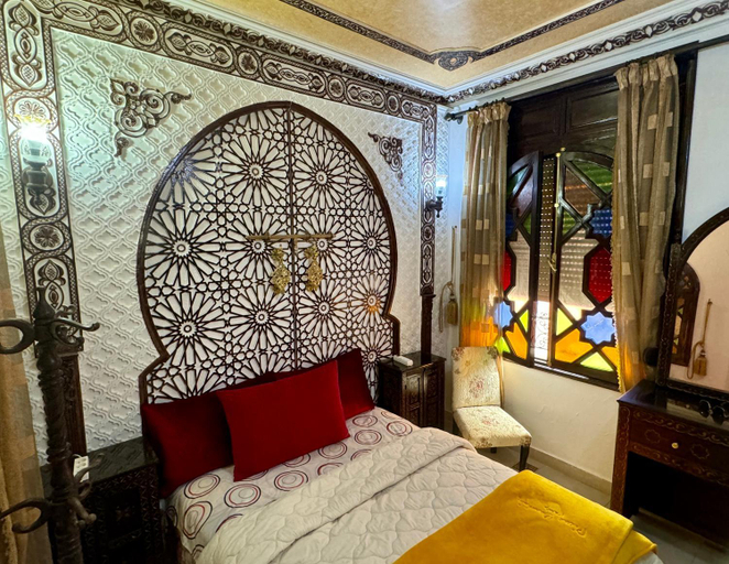 Others 4, Riad Mogador, Meknès