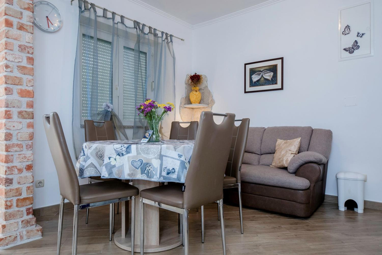 Others 4, Apartments Larissa and Marcela, Lopar/Supetarska Draga