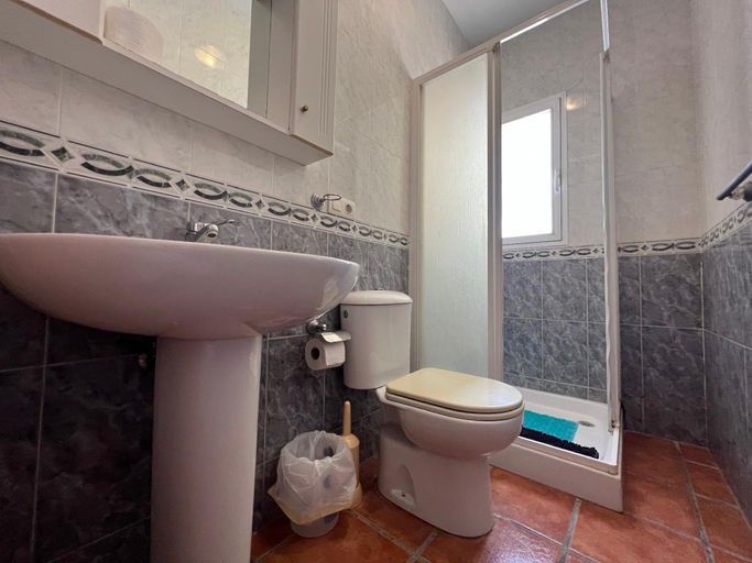 Bathroom 3, Cd-1383 3 Bedroom Villa With Pool, Málaga