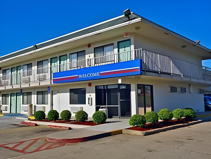 Exterior & Views 2, Super 7 Inn, Bossier