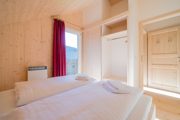 Bedroom 2, Amazing Chalet With Sauna, Murau