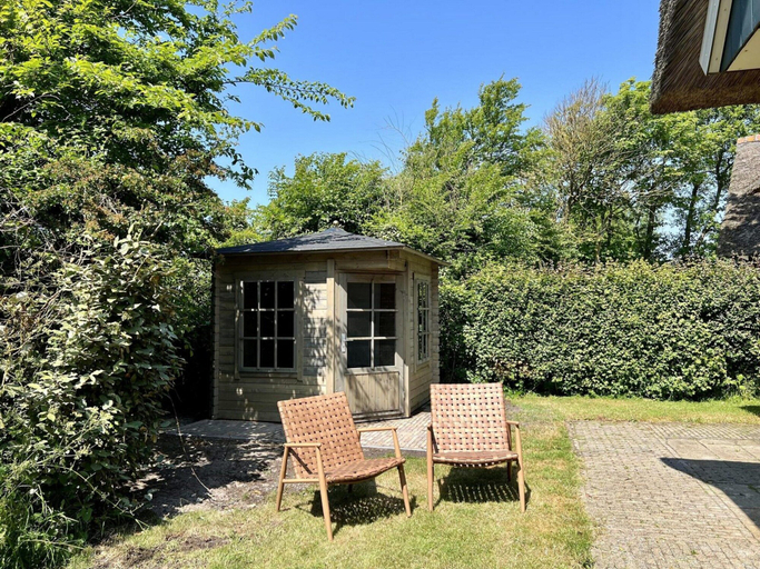 Garden, Luxurious Villa Close to Forest, Beach & sea, Zijpe